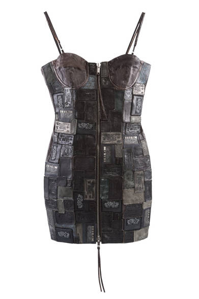 レザードレス15万円（税別）