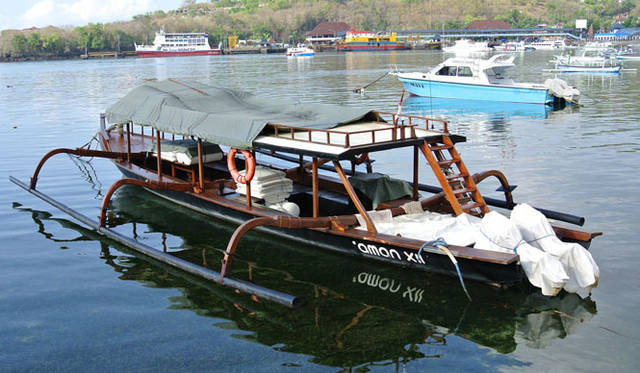 <strong>Amanresorts｜アマンリゾーツ</strong>　「アマンキラ（Amankila）」　アマンキラが所有する「アマンXVI号」