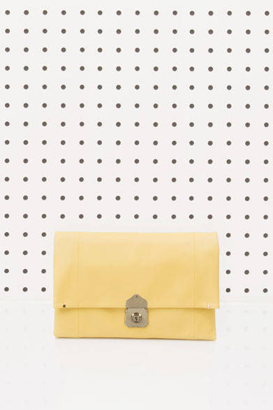 <strong>ithelicy｜イザリシー</strong>　2014年春夏コレクション　「Sisko」4万5000円