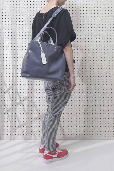 <strong>ithelicy｜イザリシー</strong>　2014年春夏コレクション　「Delfina」4万円