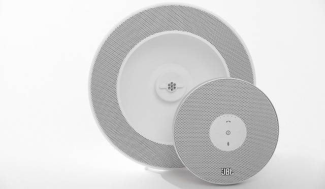 写真は2013年12月発売のホワイト