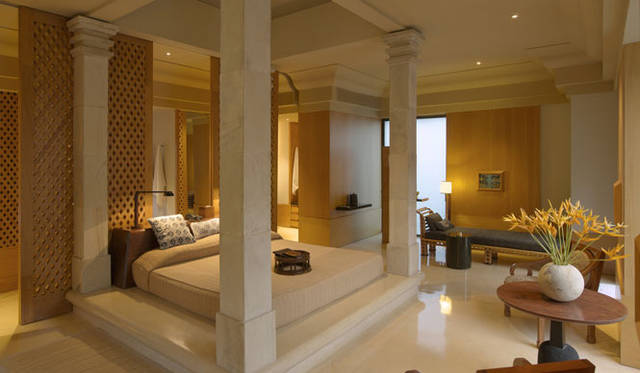 <strong>Amanresorts｜アマンリゾーツ</strong>　「アマンジウォ（Amanjiwo）」　Suite Bedroom　© Amanresorts