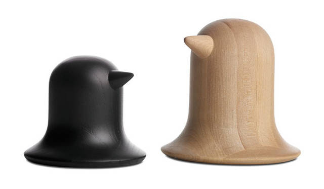 帽子と鳥が融合した小さなアート作品。鳥のスカルプチャー5900円～8900円