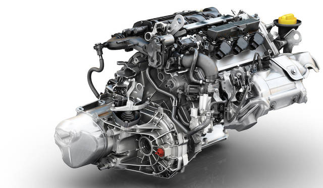 898cc直列3気筒ターボで最高出力90ps、最大トルク135Nmを誇る「Energy TCe 90」。スペース効率を高めるため、49度傾けられている