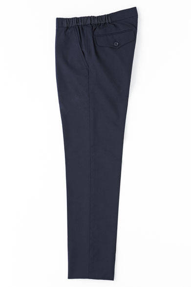 スラックス3万1000円　※税抜価格