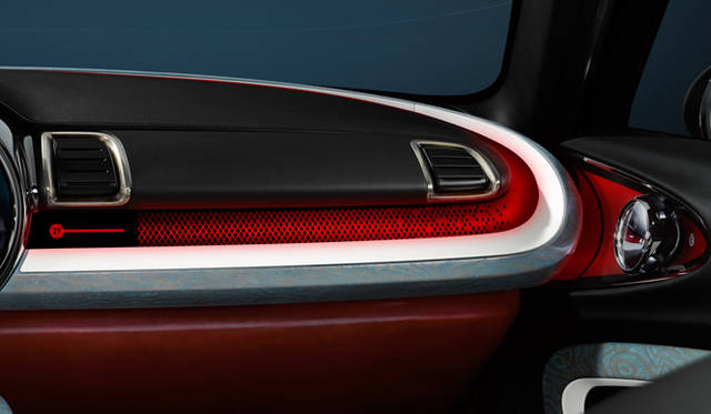48_mini_clubman_concept ダッシュボードにそなわるタッチ式の温度計
