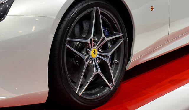 ferrari_carifornia_t_014