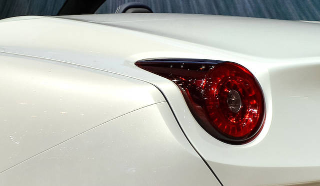 ferrari_carifornia_t_018