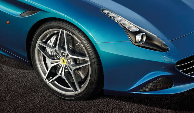 ferrari_carifornia_t_058