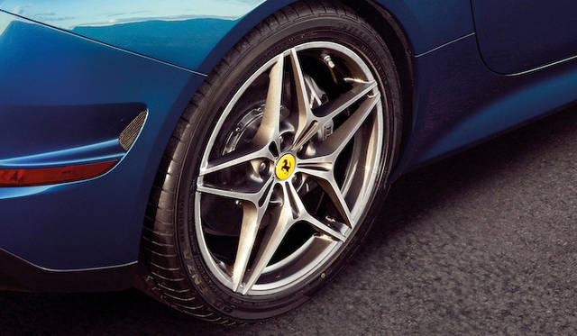 ferrari_carifornia_t_064