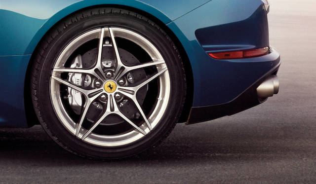 ferrari_carifornia_t_065