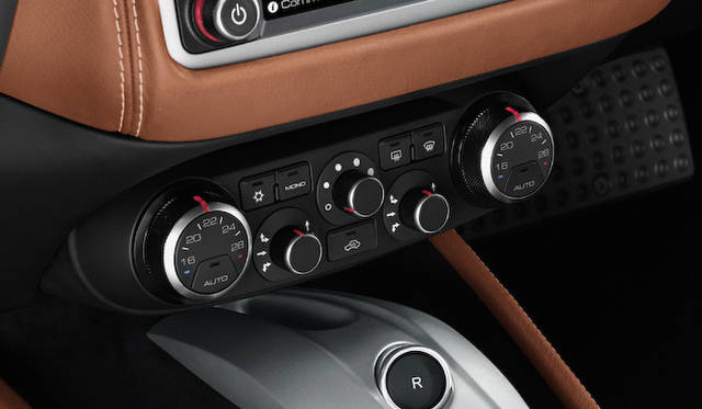 ferrari_carifornia_t_086