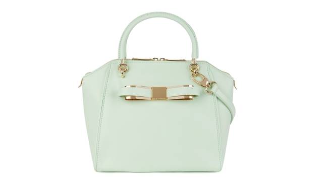 <strong>TED BAKER｜国内3店舗目が新宿高島屋にオープン</strong>　レディスハンドバッグ　3万250円