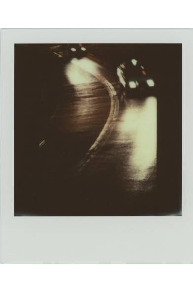 <strong>ART｜写真家の沢渡朔による個展『雨』</strong><br /><br />© Hajime Sawatari<br /><br />会期│3月1日（土）～3月23日（日）<br />時間│12:00～19:00<br />会場│IMPOSSIBLE PROJECT SPACE<br />東京都目黒区青葉台1-20-5 OAK BLD 2F<br />Tel.03-5459-5093