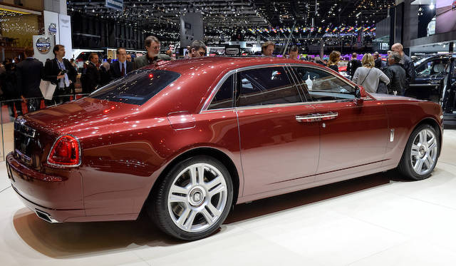 rolls-royce_ghost_series2_004