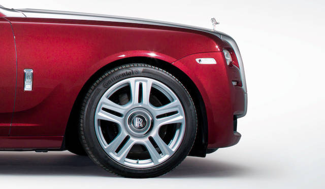 rolls-royce_ghost_series2_026
