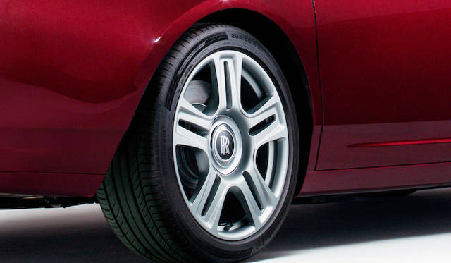 rolls-royce_ghost_series2_033