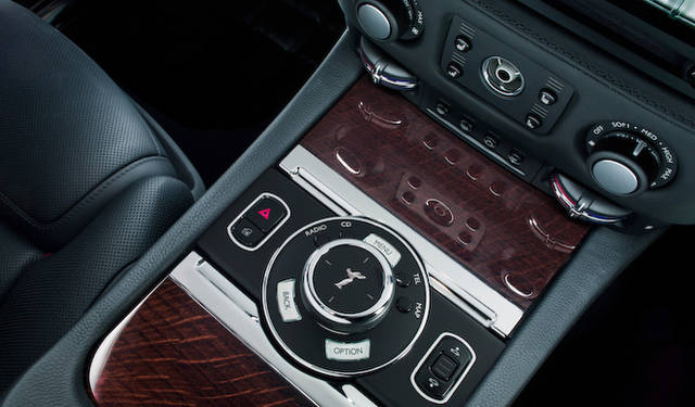 rolls-royce_ghost_series2_052