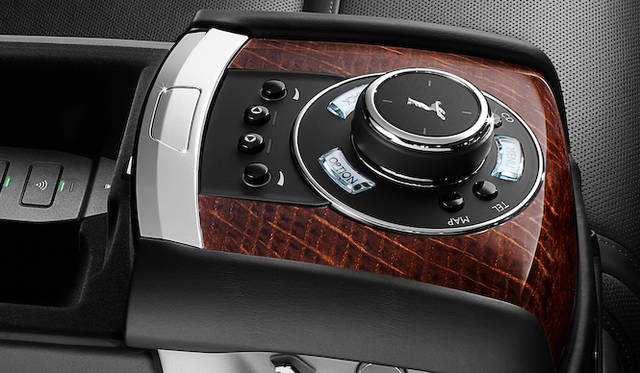 rolls-royce_ghost_series2_059