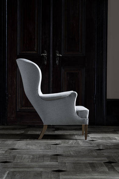 「ヘリテージチェア」