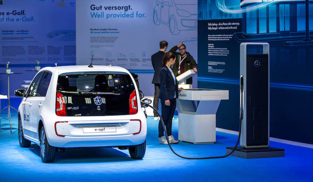 先に販売を開始（デリバリーは2014年春）した、「e-UP!」も展示