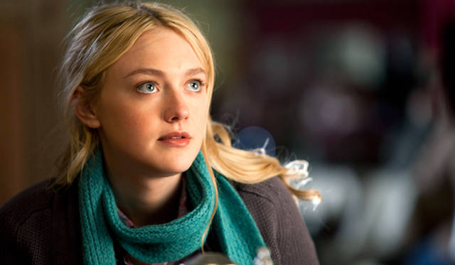 ダコタ・ファニング　© 2012 Motel Life LLC