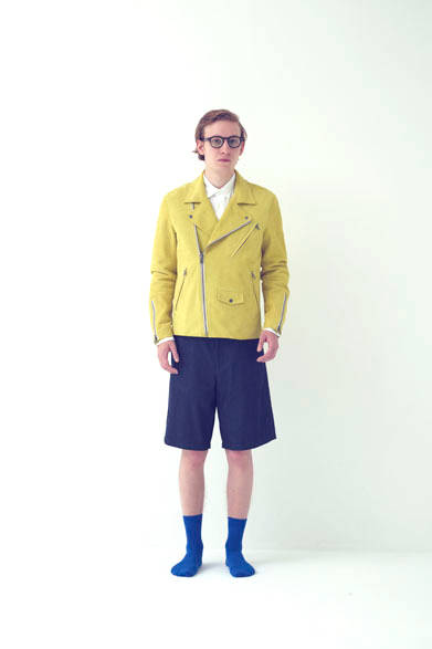 ライダース10万5000円、シャツ1万9800円、ショーツ2万3000円（すべて税抜価格）