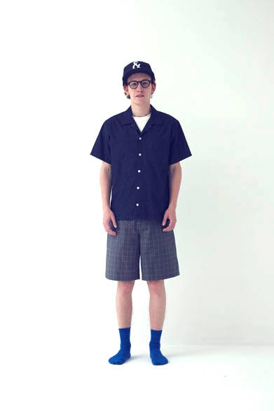 キャップ9000円、シャツ1万8000円、ショーツ2万3000円（すべて税抜価格）