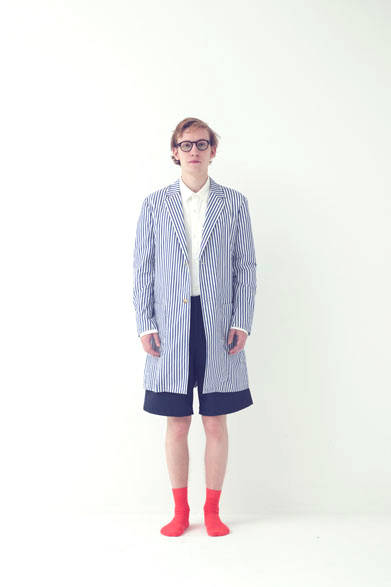 コート5万4000円、シャツ1万9800円、ショーツ2万3000円（すべて税抜価格）