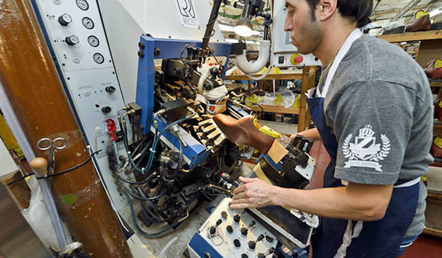 かかとをラスティング