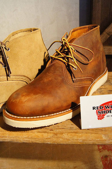 <strong>Nigel Cabourn｜ナイジェル・ケーボン</strong>　新ショップ「Nigel Cabourn, THE ARMY GYM」限定発売　Red Wing「Work Chukka No.3149」