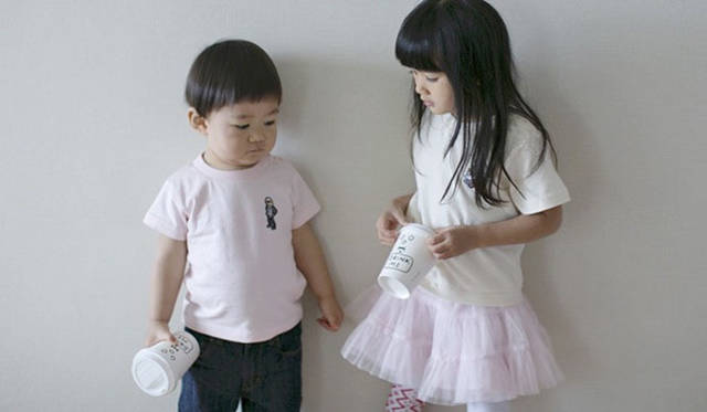 キッズTシャツ各5400円（ギフトボックス付き）