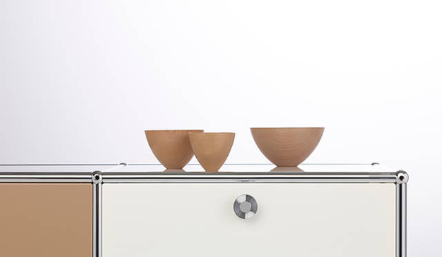 USM ベージュ×ピュアホワイト