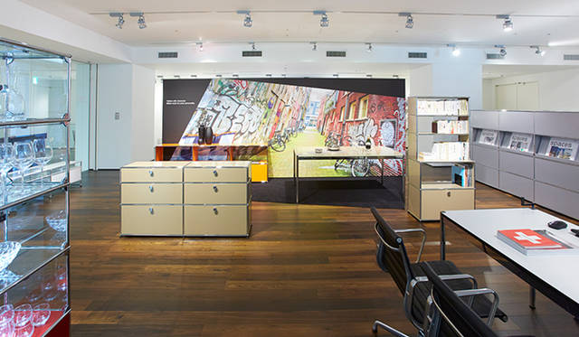 USMモジュラーファニチャーショールーム 内観