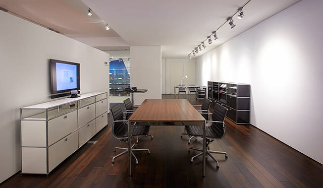 USMモジュラーファニチャーショールーム 内観