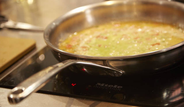 できたてをその場で食べられるのも魅力