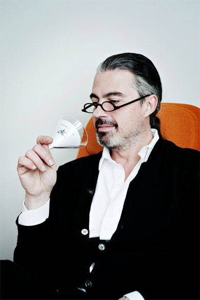 創設者ジェラルド・ギスラン