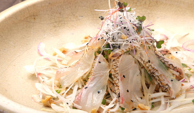 「真鯛の炙り・サラダ仕立て」