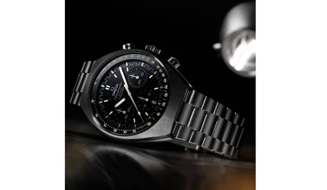 <strong>OMEGA｜新コレクション「スピードマスター マークII」を発表</strong>　マットブラックダイアル　56万7000円
