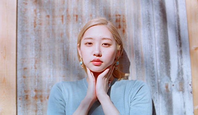 <strong>ポートレート写真展「まばたき」</strong>　フミ