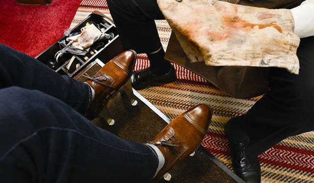 ジョンロブとザ・コノートのダブルネーム