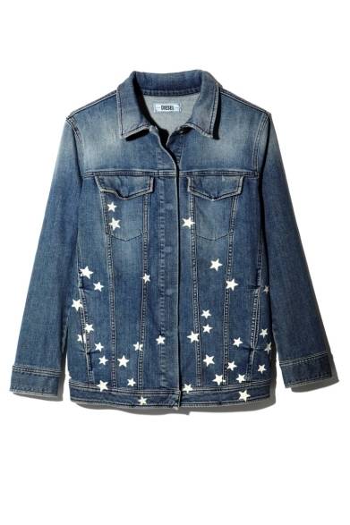 <strong>DIESEL｜スターモチーフアイテムが勢揃い</strong><br />ジャケット 3万8000円（税抜）