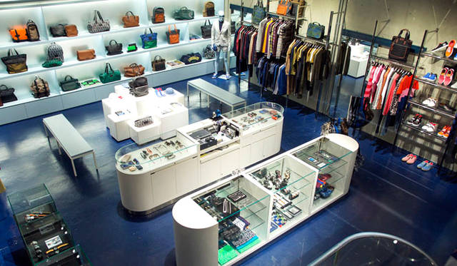 <strong>MARC BY MARC JACOBS｜マーク BY マーク ジェイコブス</strong>　「マーク BY マーク ジェイコブス メンズ 原宿」