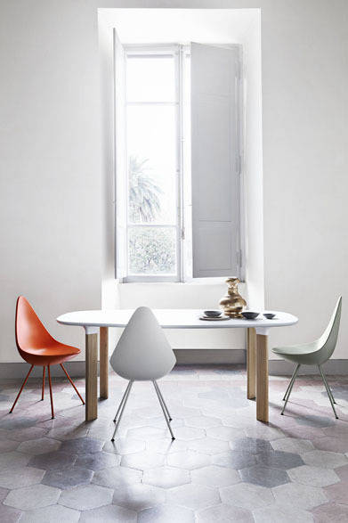 <strong>Fritz Hansen｜フリッツ・ハンセン</strong>　新作チェア「Drop™（ドロップ）」