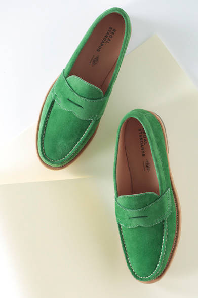 足当たりの良いピッグスエードを使用したタッセルスリッポン<br />スエードスリッポン2万3760円［阪急メンズ限定］（リーガル／阪急メンズ東京地下1階）