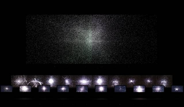 <strong>ART｜池田亮司新作インスタレーションをYCAMで世界初公開</strong>　Ryoji Ikeda superposition Oct. 25-26, 2013 KYOTO EXPERIMENT 2013  photo: Kazuo Fukunaga courtesy: Kyoto Experiment