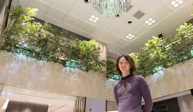 グリーンコーディネイトによる空間演出のトップカンパニー「ParkERs」のグリーンコーディネイター幸繁信裕氏