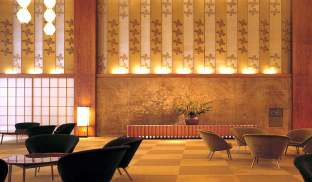 ホテルのなかにある寿司屋「久兵衛」もよく訪れているお気に入りのレストランだ