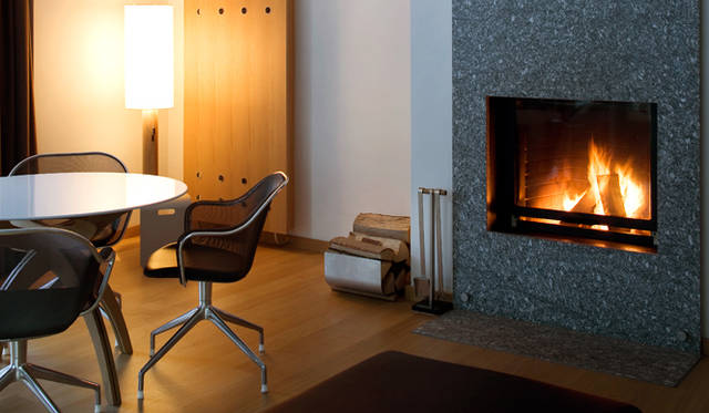 「オムニア」。ニューヨークを拠点とする建築家、アリ・テイヤーさんがデザインを手がけた。コンセプトは“現代の小屋”