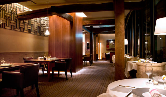 フレンチレストラン「キュイジーヌ[s] ミッシェル・トロワグロ」